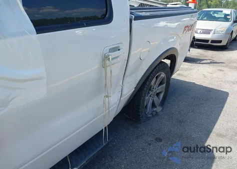 2014 Ford F-150 Fx4 from USA, damaged, VIN 1FTFW1ET8EKE37676